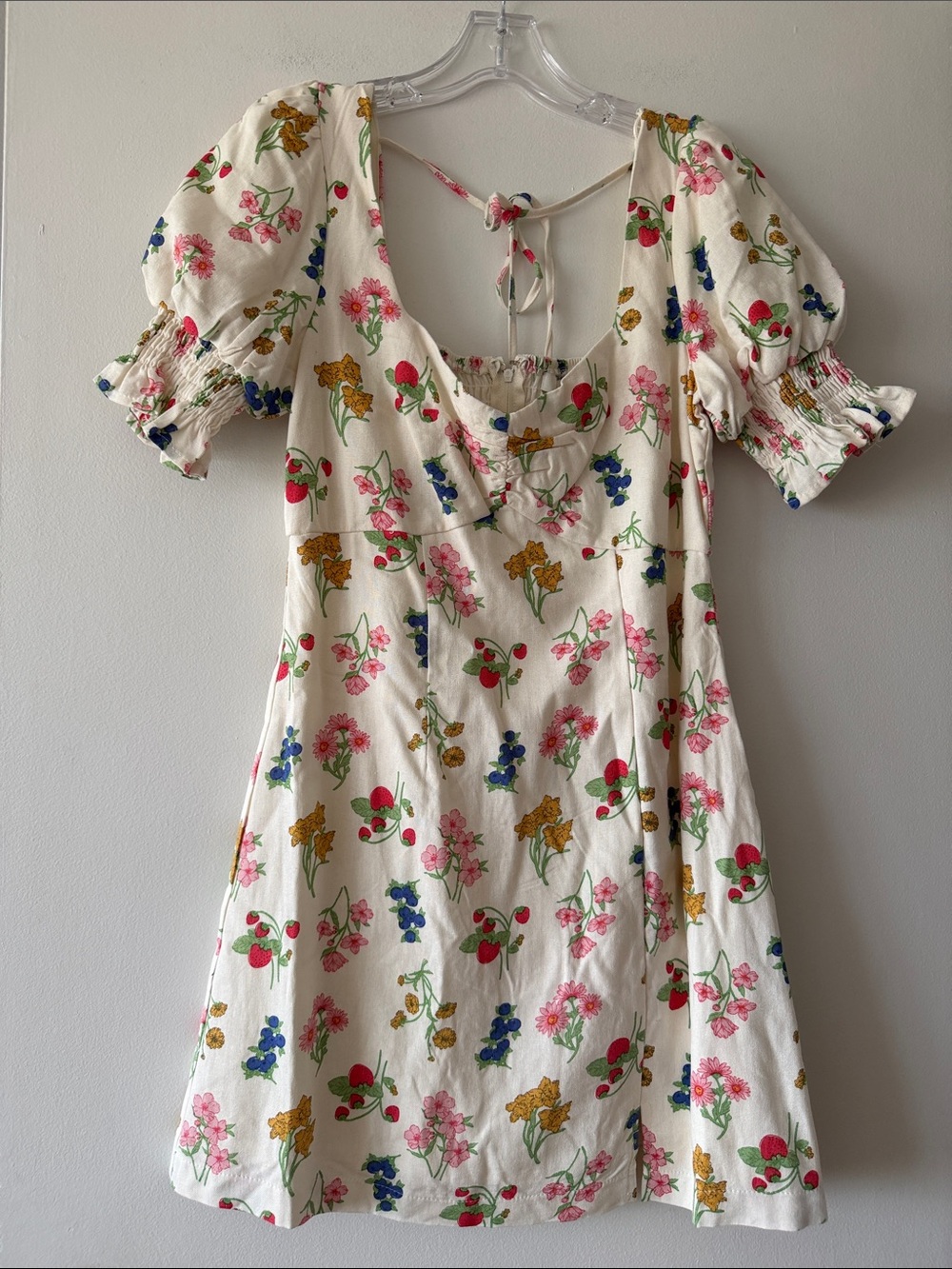 Cottagecore Strawberry Floral Linen Blend Mini Dress Francesca's Size M NWT